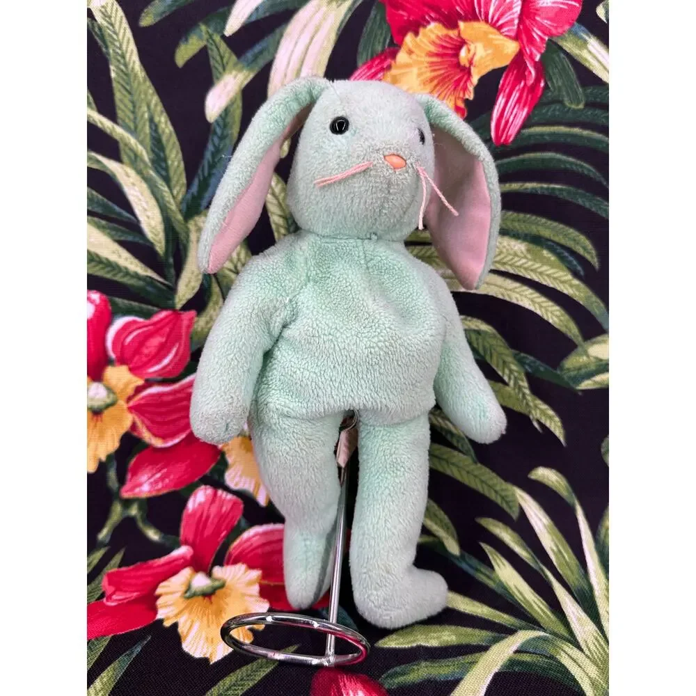 Ty Beanie Baby  Hippity the Bunny  1996 RARE & RETIRED MINT